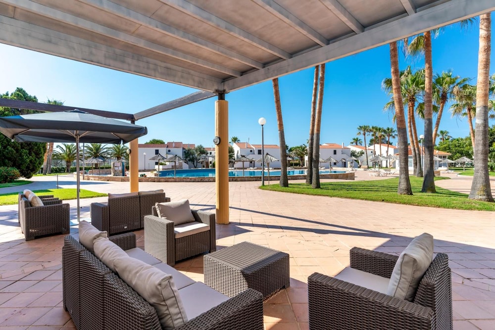Apartamentos Vistapicas — Swimming pool in Cala'n Blanes, Balearic Islands