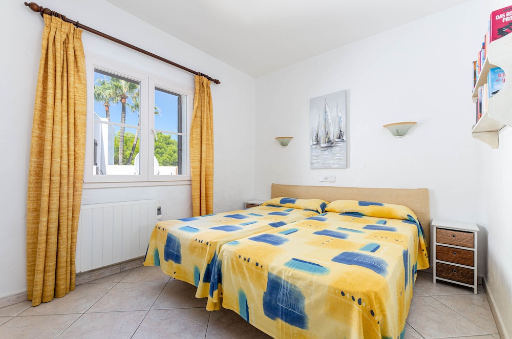 Parque Mar Apartments — Hotel rooms in Cala d´Or, Balearic Islands