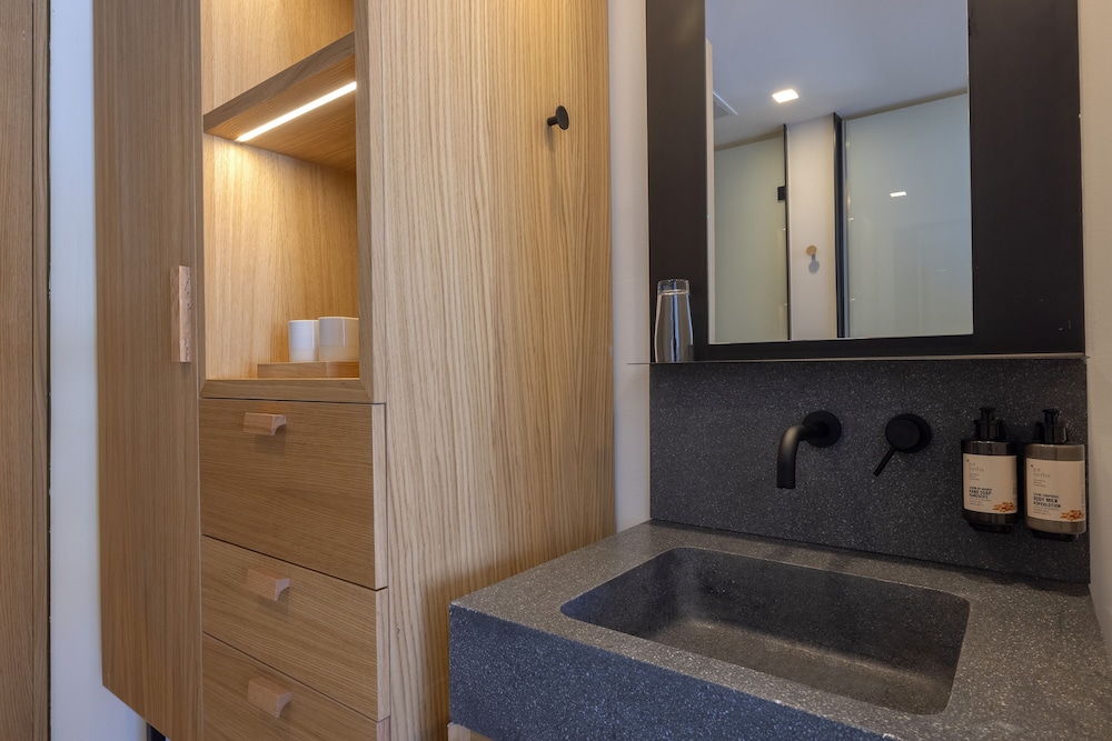 HM Palma Blanc Hotel — Hotel rooms in Palma de Mallorca, Balearic Islands