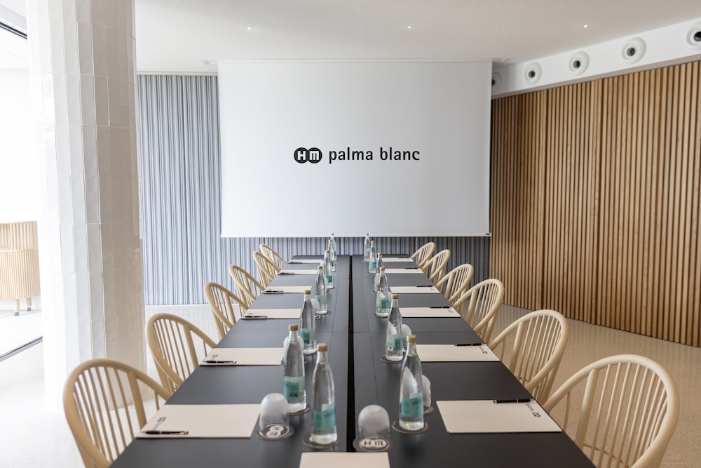 HM Palma Blanc Hotel — Restaurant & bars in Palma de Mallorca, Balearic Islands