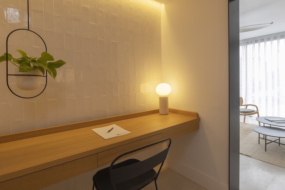 HM Palma Blanc Hotel — Hotel rooms in Palma de Mallorca, Balearic Islands