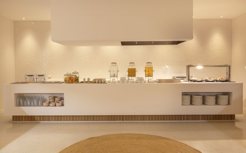 HM Palma Blanc Hotel — Restaurant & bars in Palma de Mallorca, Balearic Islands