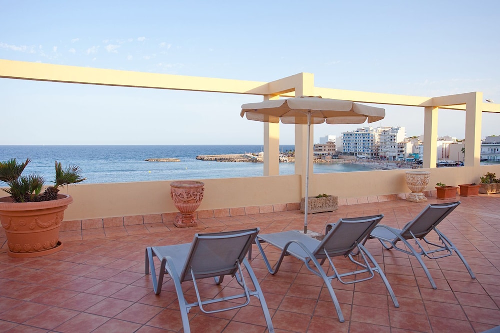 Mix Peymar — Beach in S'Illot, Balearic Islands