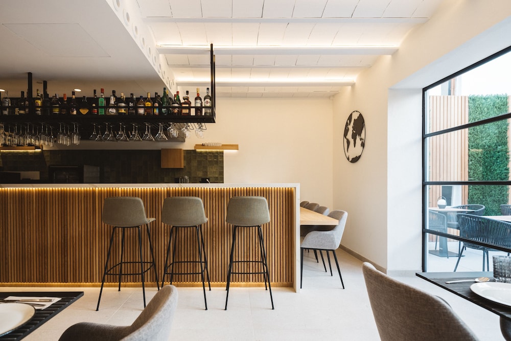 Boutique Hotel Petit Montisión — Restaurant & bars in Palma de Mallorca, Balearic Islands