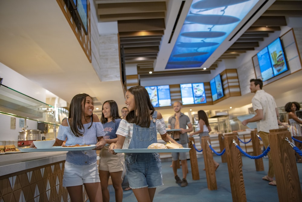 Universal's Endless Summer Resort - Surfside Inn and Suites — Restaurant & bars in Orlando, Florida