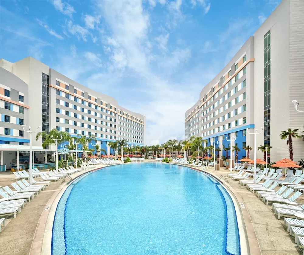 Universal's Endless Summer Resort - Surfside Inn and Suites