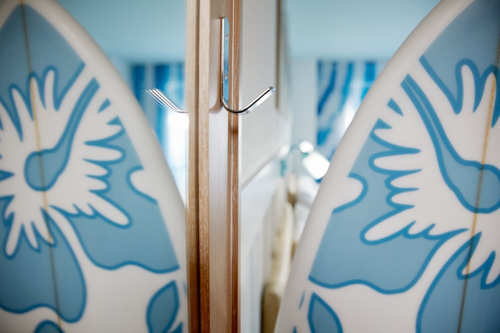 Universal's Endless Summer Resort - Surfside Inn and Suites — Hotel rooms in Orlando, Florida