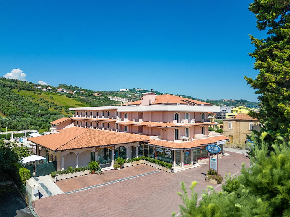 Hotel Villa Elena - zdjęcie 4