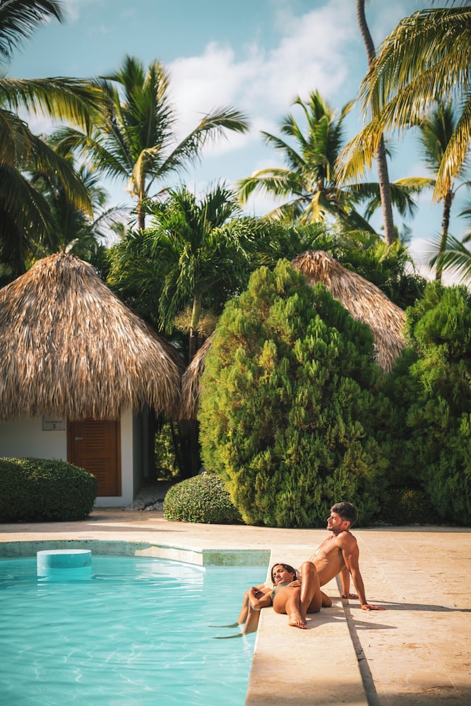 Melia Caribe Beach Resort - All Inclusive — Swimming pool in Bavaro, La Altagracia