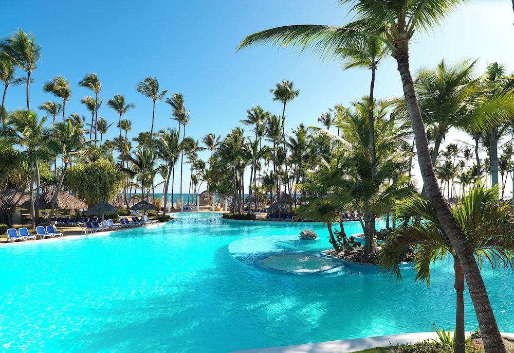 Melia Caribe Beach Resort - All Inclusive — Swimming pool in Bavaro, La Altagracia
