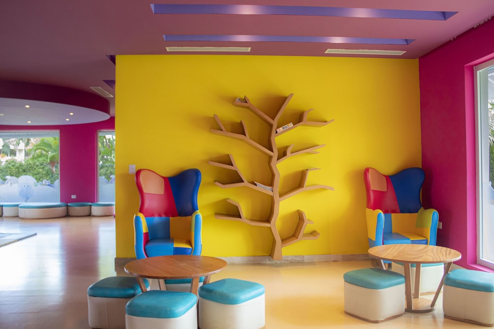 Melia Caribe Beach Resort - All Inclusive — Attractions for children in Bavaro, La Altagracia