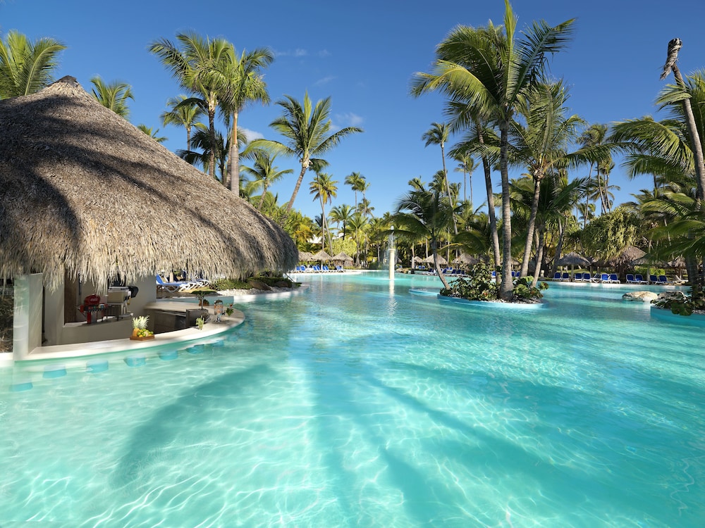 Melia Caribe Beach Resort - All Inclusive — Swimming pool in Bavaro, La Altagracia