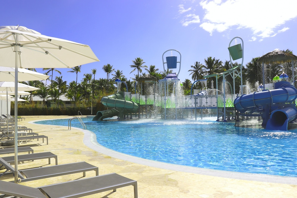 Melia Caribe Beach Resort - All Inclusive — Swimming pool in Bavaro, La Altagracia