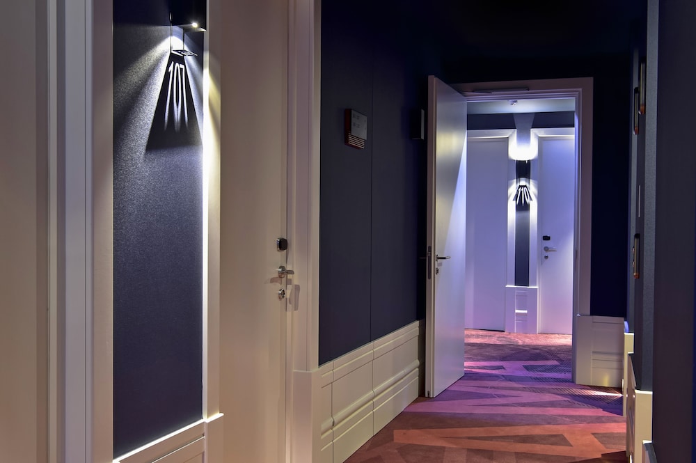 My Story Hotel Figueira — Hotel building in Lisbon, Lisboa