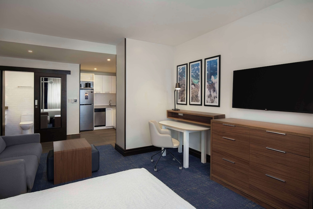 Homewood Suites by Hilton Santo Domingo, Dominican Republic — Hotel rooms in Santo Domingo, Distrito Nacional