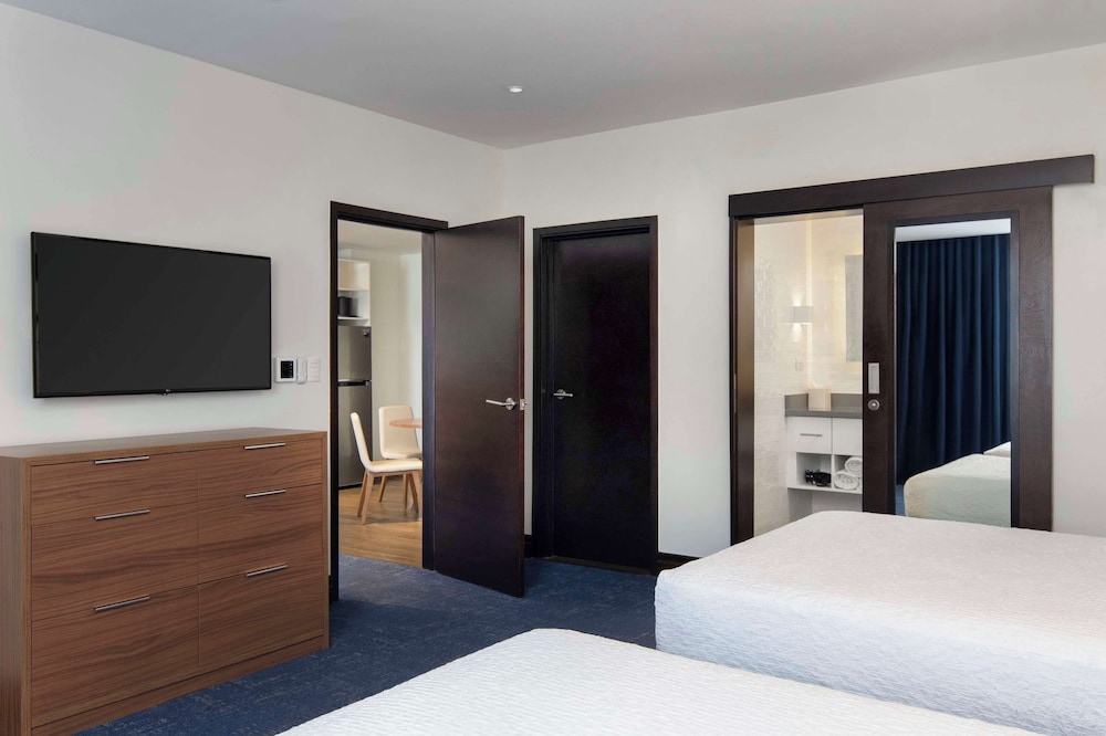 Homewood Suites by Hilton Santo Domingo, Dominican Republic — Hotel rooms in Santo Domingo, Distrito Nacional