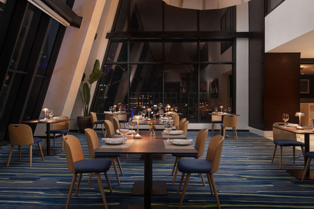 Homewood Suites by Hilton Santo Domingo, Dominican Republic — Restaurant & bars in Santo Domingo, Distrito Nacional