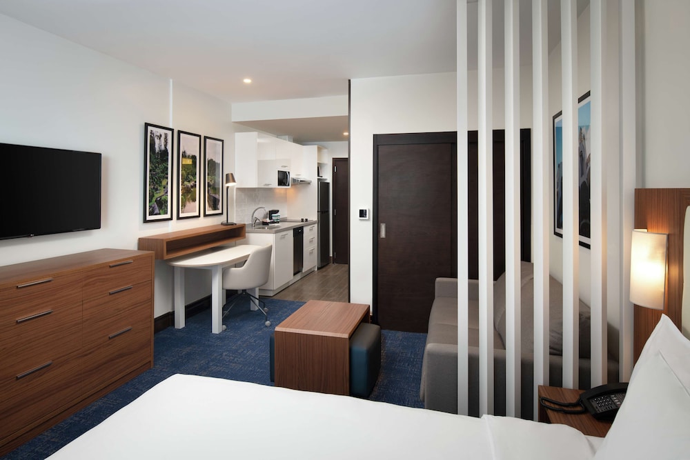 Homewood Suites by Hilton Santo Domingo, Dominican Republic — Hotel rooms in Santo Domingo, Distrito Nacional