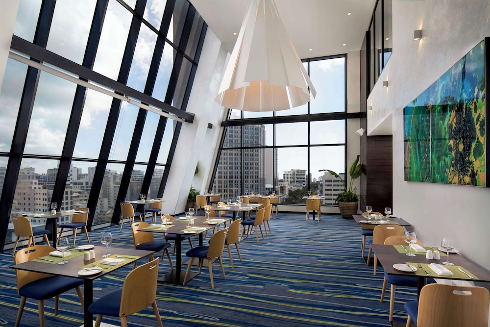 Homewood Suites by Hilton Santo Domingo, Dominican Republic — Restaurant & bars in Santo Domingo, Distrito Nacional