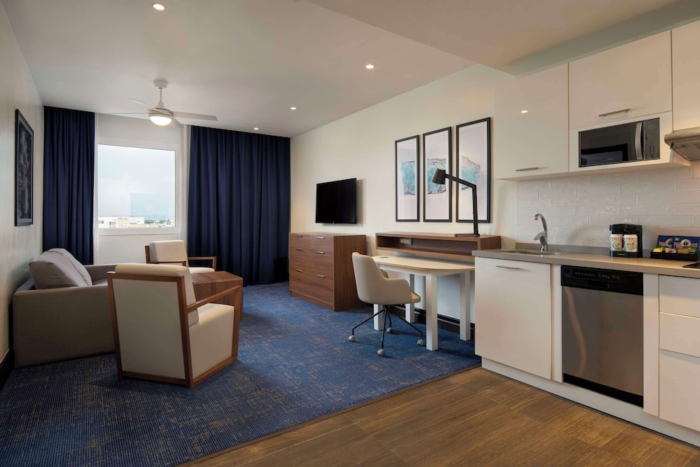 Homewood Suites by Hilton Santo Domingo, Dominican Republic — Hotel rooms in Santo Domingo, Distrito Nacional