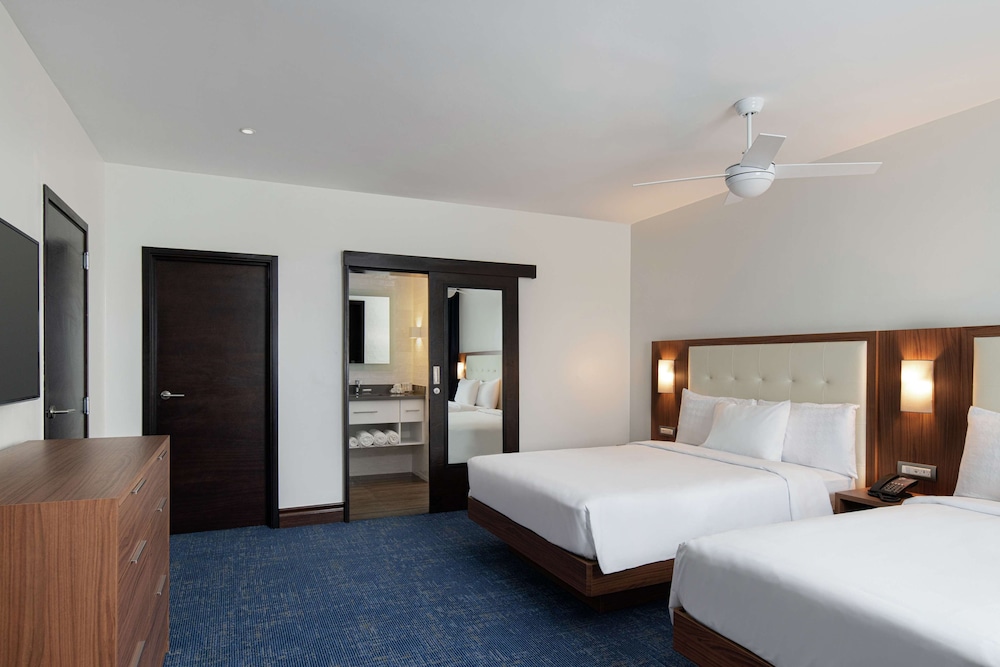 Homewood Suites by Hilton Santo Domingo, Dominican Republic — Hotel rooms in Santo Domingo, Distrito Nacional