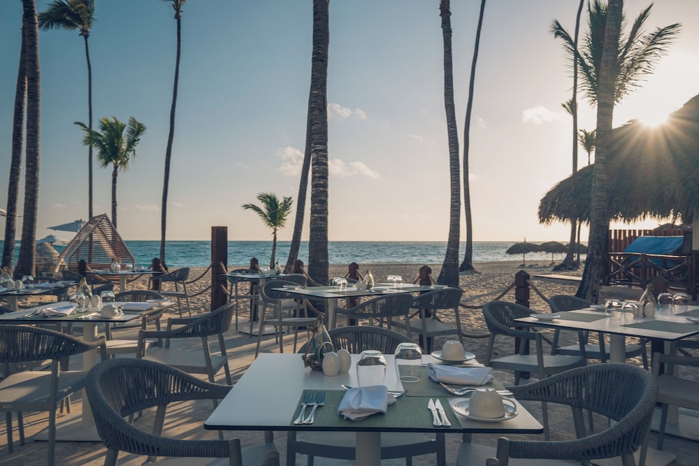 Iberostar Selection Coral Bávaro - All Inclusive — Restaurant & bars in Bavaro, La Altagracia