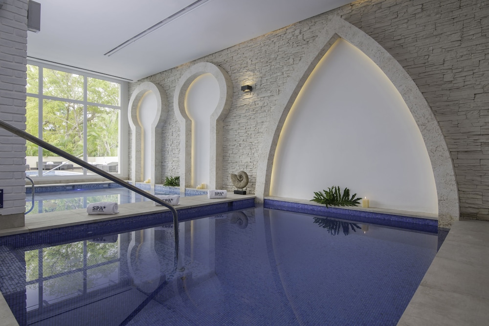 Iberostar Selection Coral Bávaro - All Inclusive — Swimming pool in Bavaro, La Altagracia