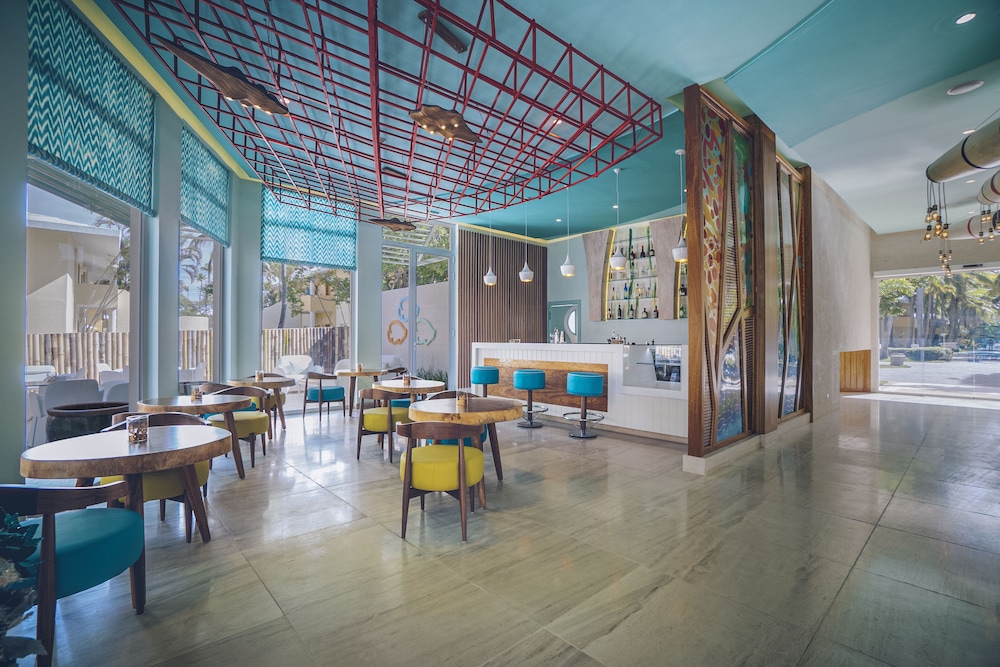 Iberostar Selection Coral Bávaro - All Inclusive — Restaurant & bars in Bavaro, La Altagracia