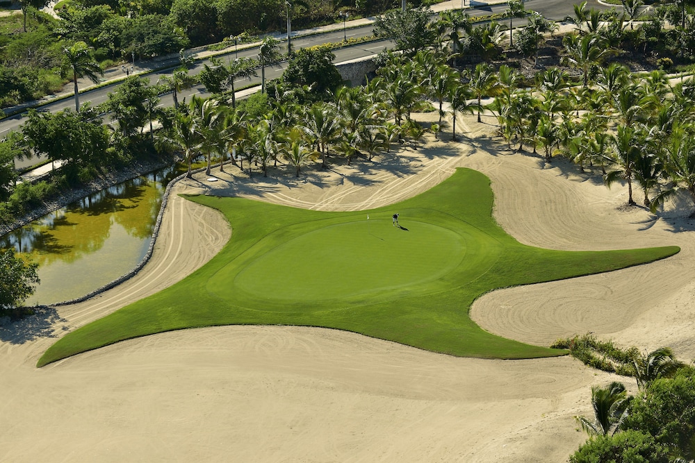 Iberostar Selection Coral Bávaro - All Inclusive — Sports & recreation in Bavaro, La Altagracia