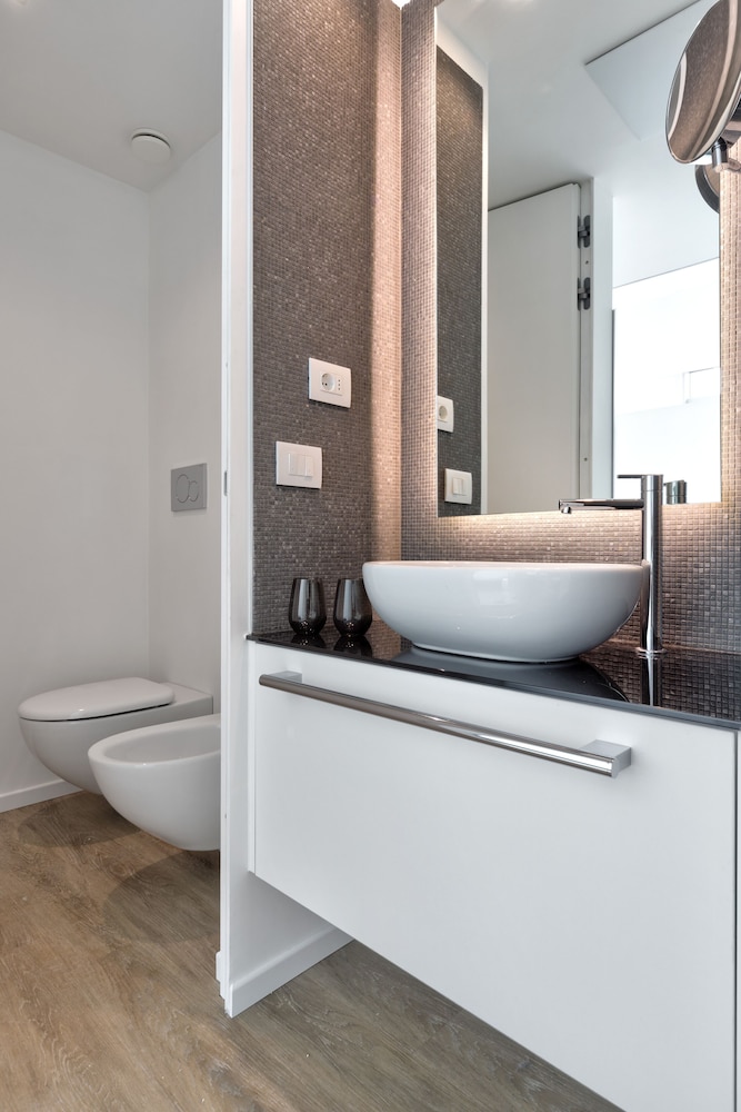 INNSiDE by Meliá Milano Torre Galfa — Hotel rooms in Milan, Lombardy