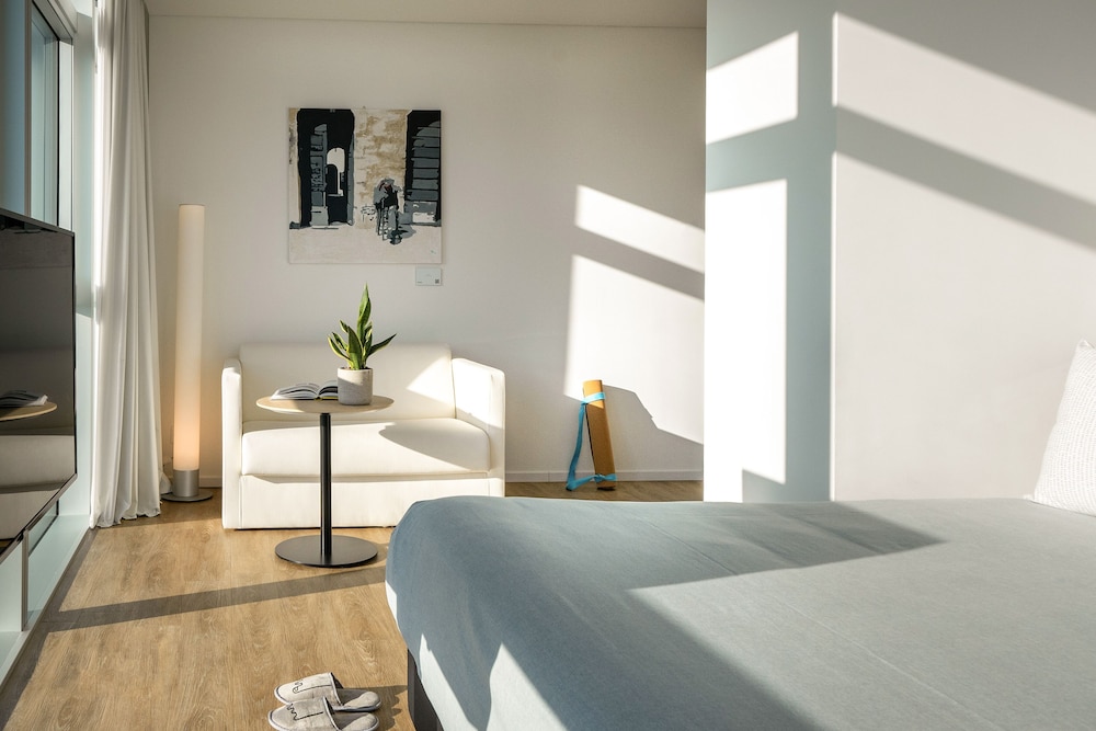 INNSiDE by Meliá Milano Torre Galfa — Hotel rooms in Milan, Lombardy