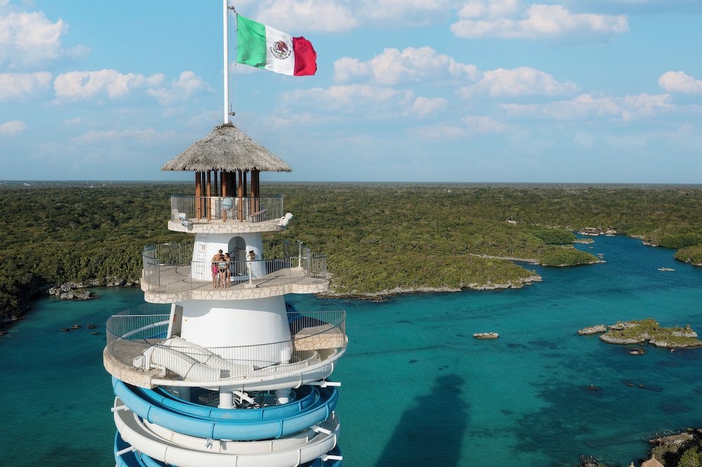 Hotel Xcaret Arte - All Parks / All Fun Inclusive, Adults Only - All inclusive — Sports & recreation in Playa del Carmen, Quintana Roo