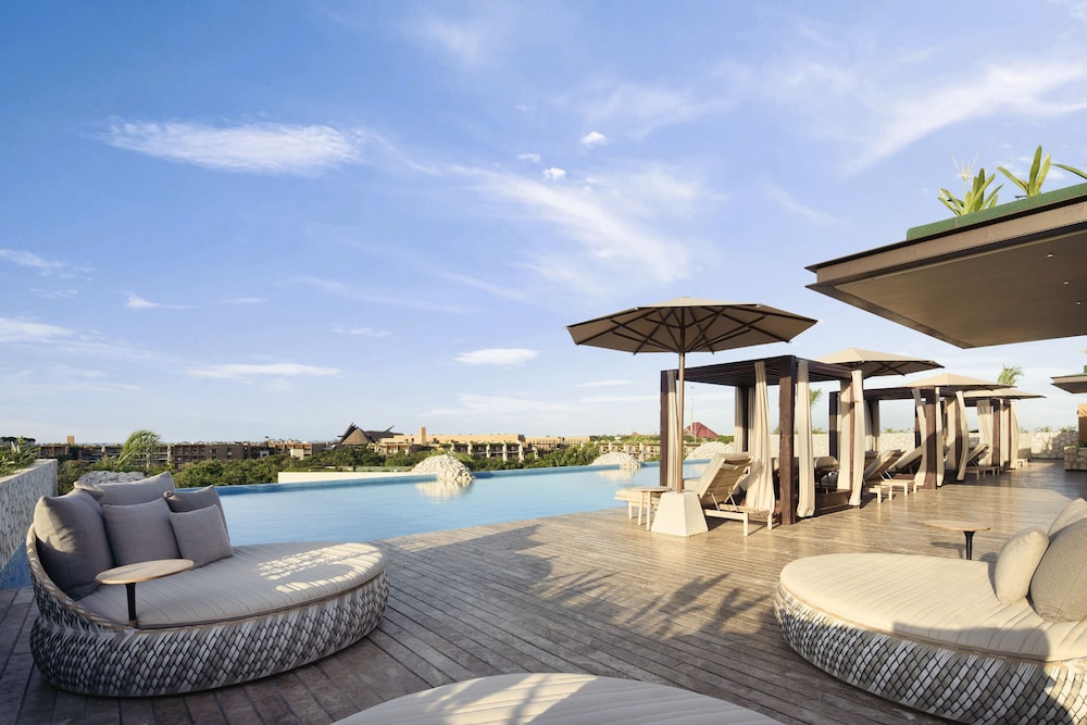 Hotel Xcaret Arte - All Parks / All Fun Inclusive, Adults Only - All inclusive — Swimming pool in Playa del Carmen, Quintana Roo