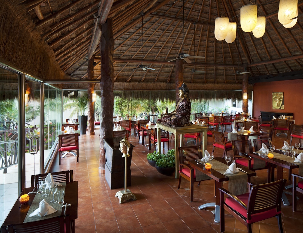 El Dorado Casitas Royale, All & More Inclusive - Adults Only — Restaurant & bars in Playa del Carmen, Quintana Roo