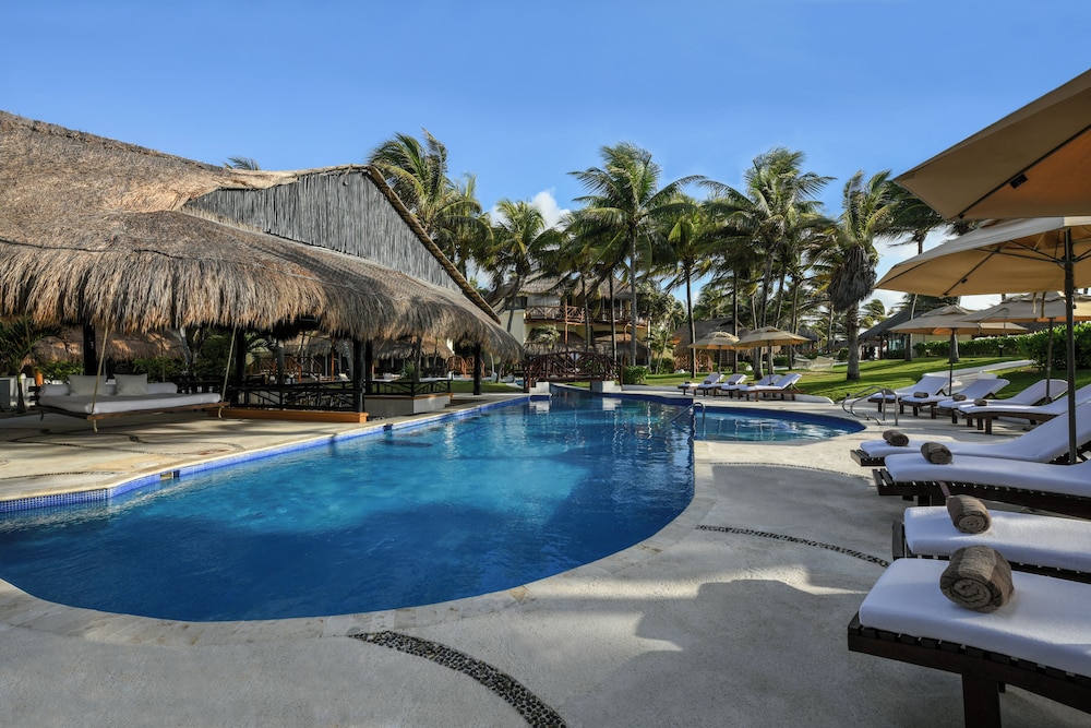 El Dorado Casitas Royale, All & More Inclusive - Adults Only — Swimming pool in Playa del Carmen, Quintana Roo