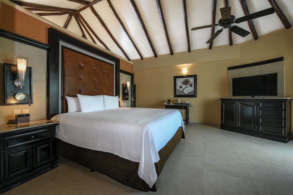 El Dorado Casitas Royale, All & More Inclusive - Adults Only — Hotel rooms in Playa del Carmen, Quintana Roo