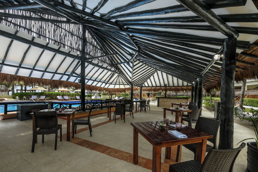 El Dorado Casitas Royale, All & More Inclusive - Adults Only — Restaurant & bars in Playa del Carmen, Quintana Roo
