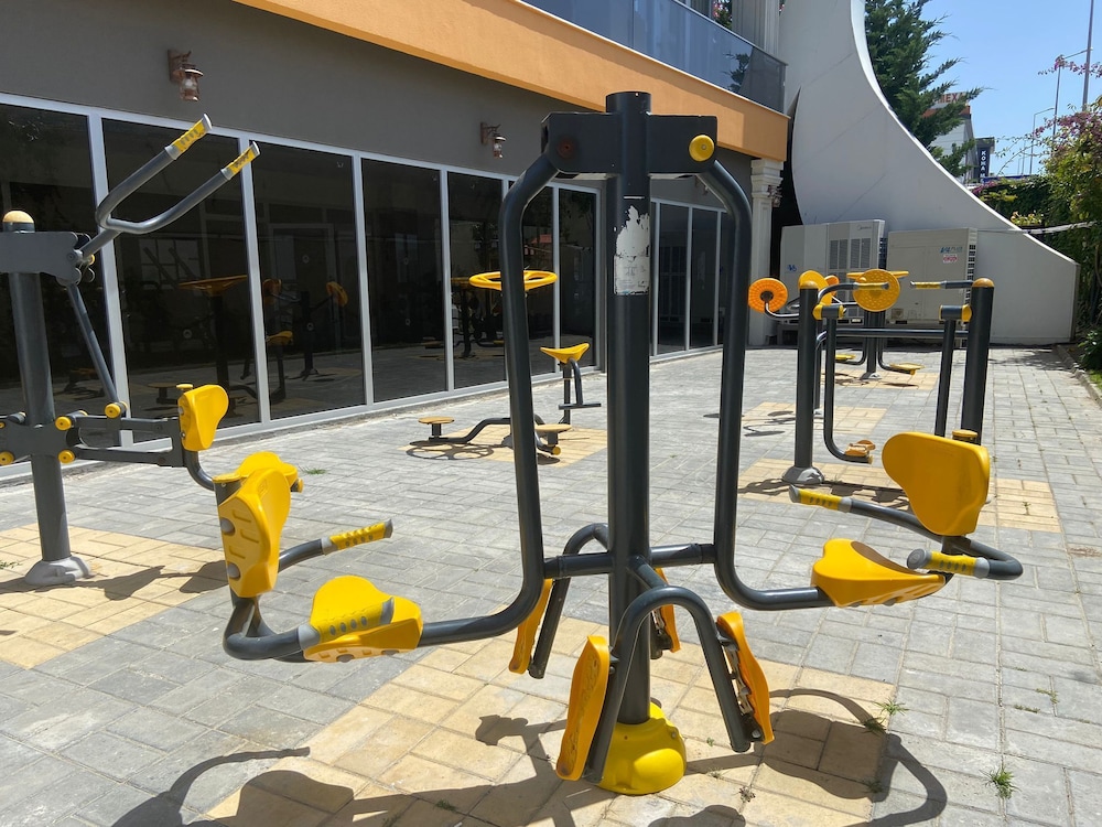 Senza The Inn Resort & Spa - All Inclusive — Sports & recreation in Alanya