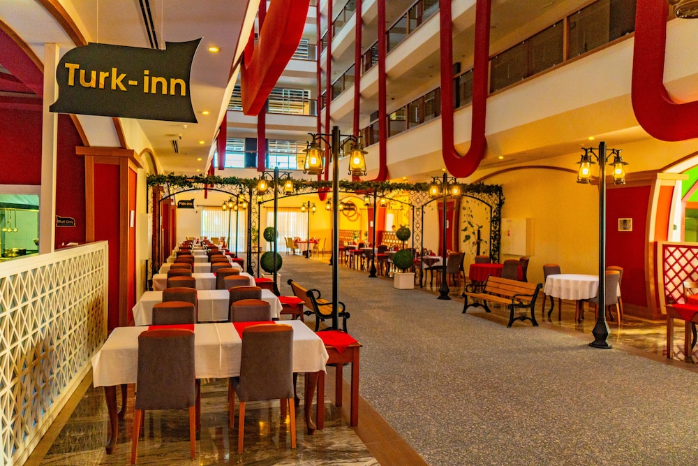 Senza The Inn Resort & Spa - All Inclusive — Restaurant & bars in Alanya