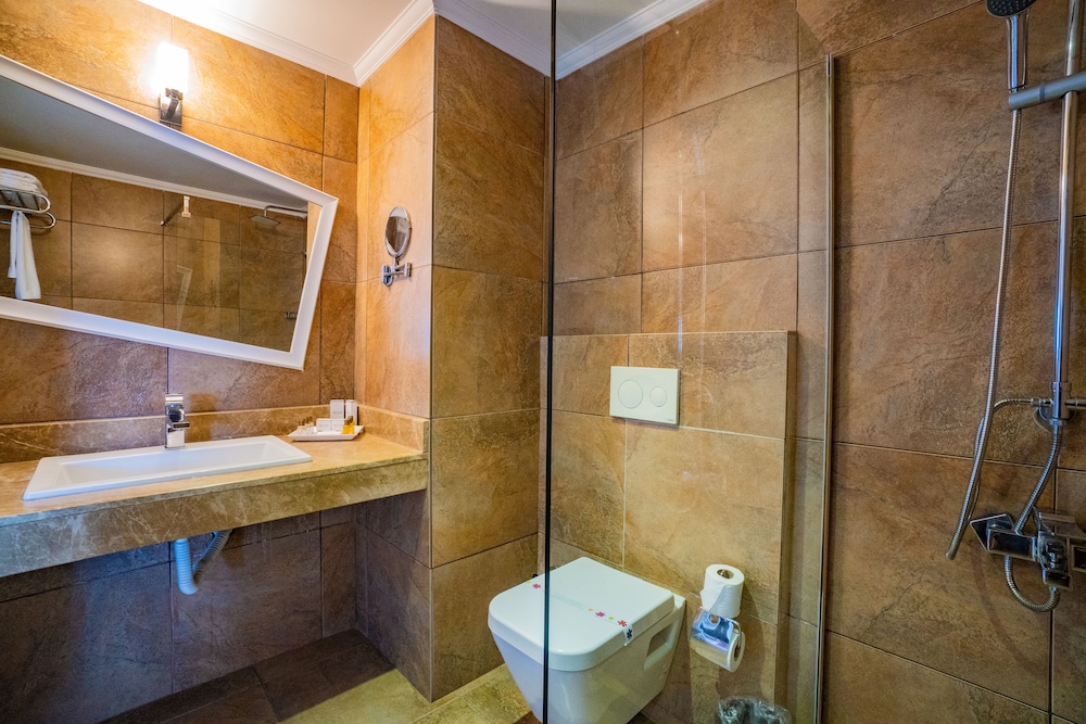 Senza The Inn Resort & Spa - All Inclusive — Hotel rooms in Alanya