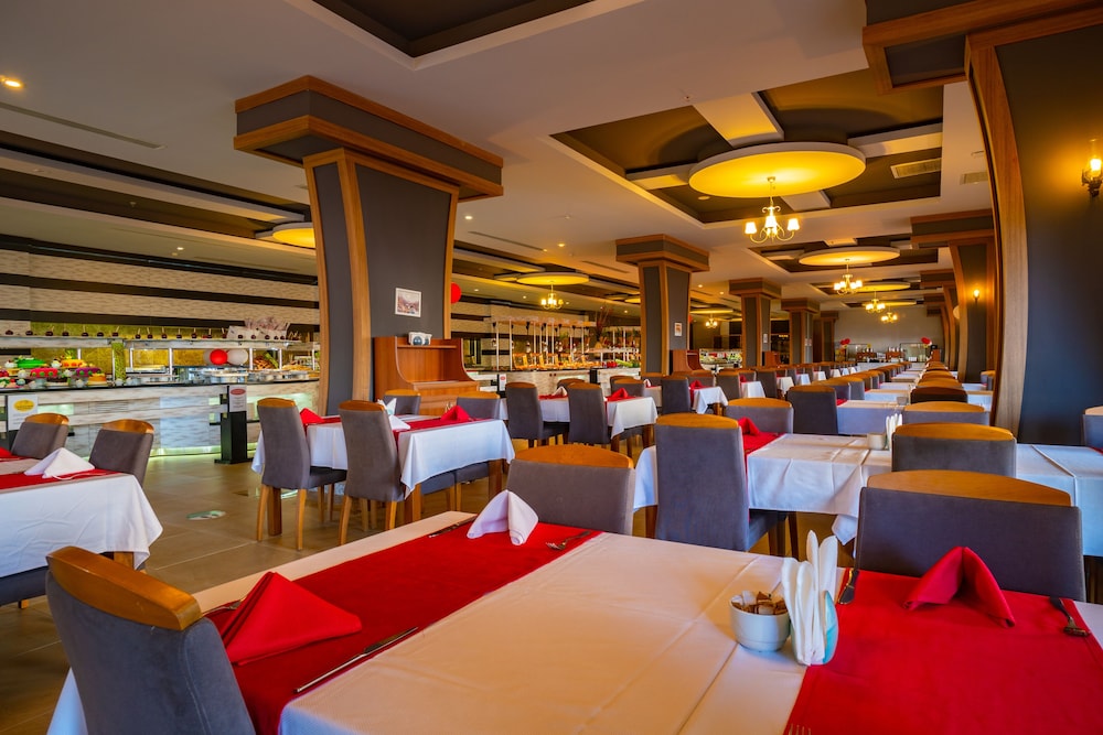 Senza The Inn Resort & Spa - All Inclusive — Restaurant & bars in Alanya