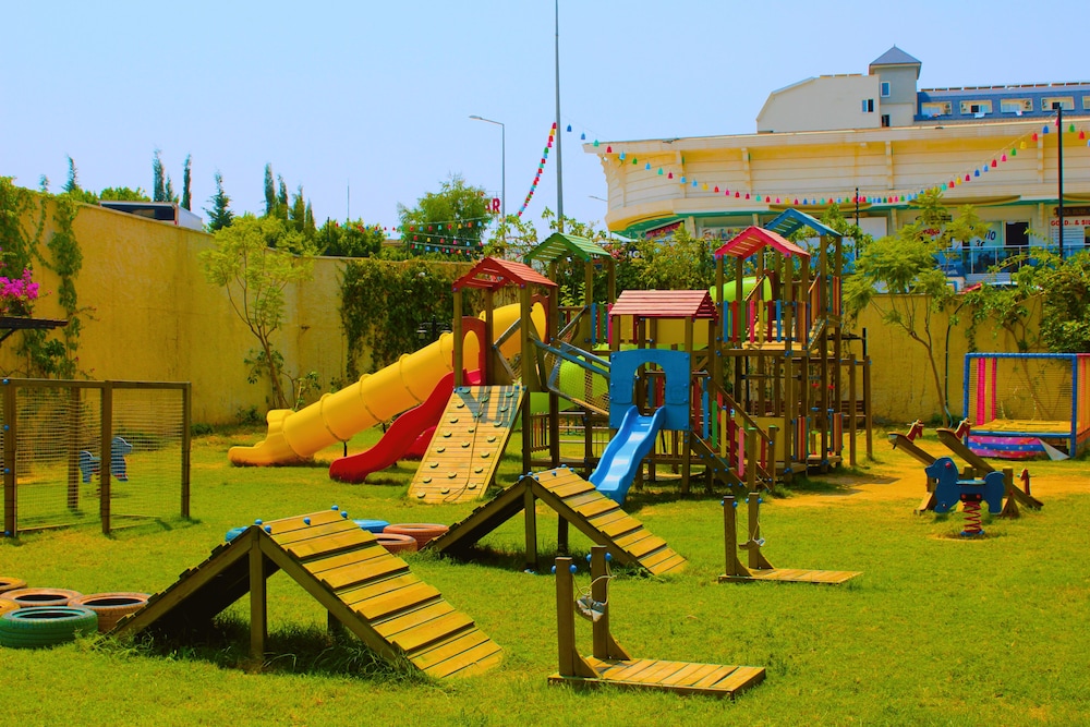 Senza The Inn Resort & Spa - All Inclusive — Attractions for children in Alanya