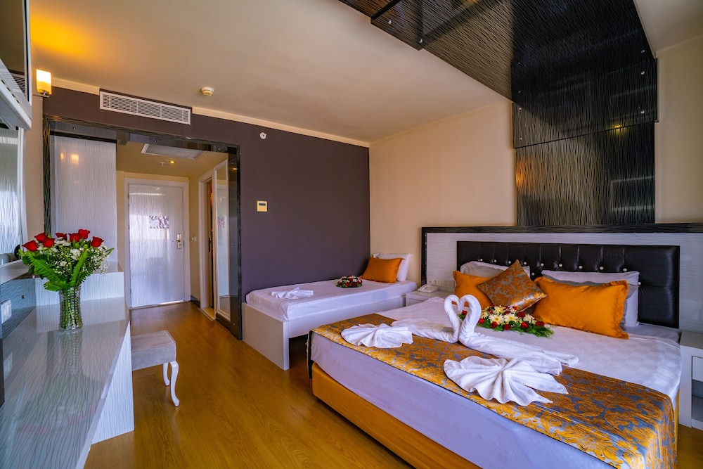 Senza The Inn Resort & Spa - All Inclusive — Hotel rooms in Alanya