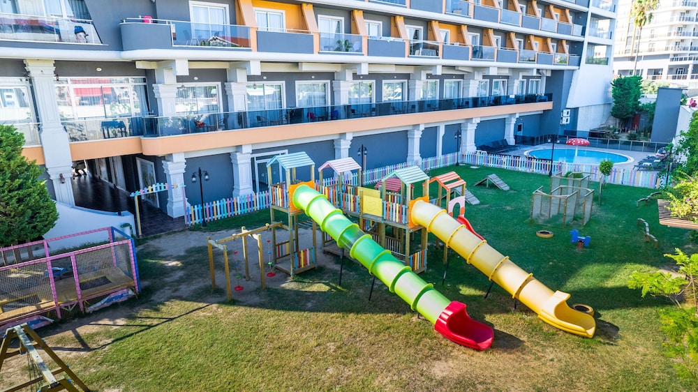 Senza The Inn Resort & Spa - All Inclusive — Attractions for children in Alanya