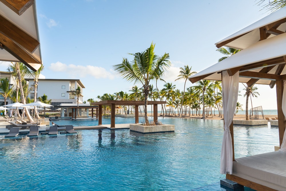 Hyatt Zilara Cap Cana ‐ Adults Only ‐ All Inclusive — Swimming pool in Punta Cana, La Altagracia