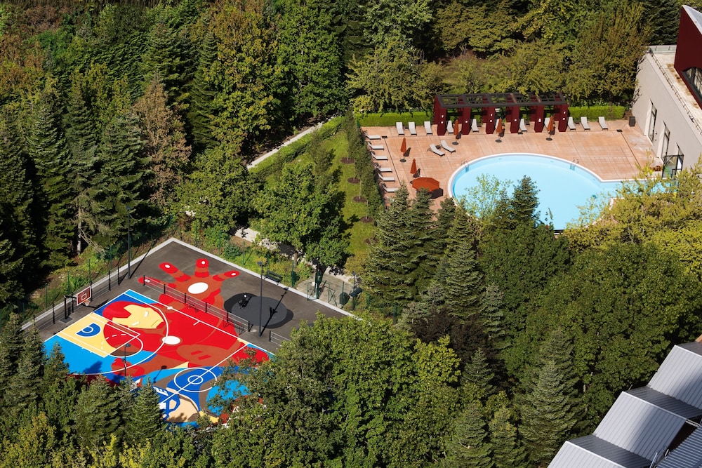 Disney Hotel New York - The Art of Marvel — Sports & recreation in Disneyland Paris, Ile-de-France