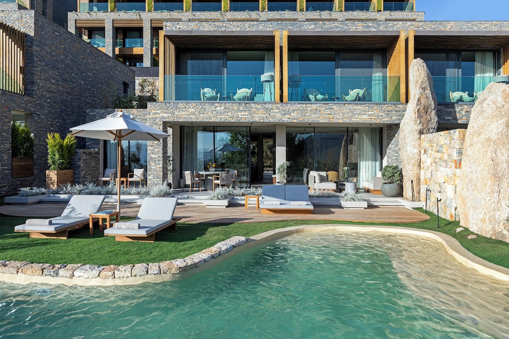 Lujo Hotel Bodrum — Rooms in Milas, Mugla