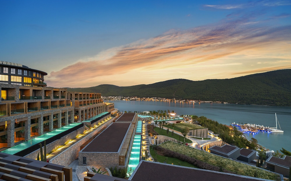 Lujo Hotel Bodrum — Outdoor in Milas, Mugla