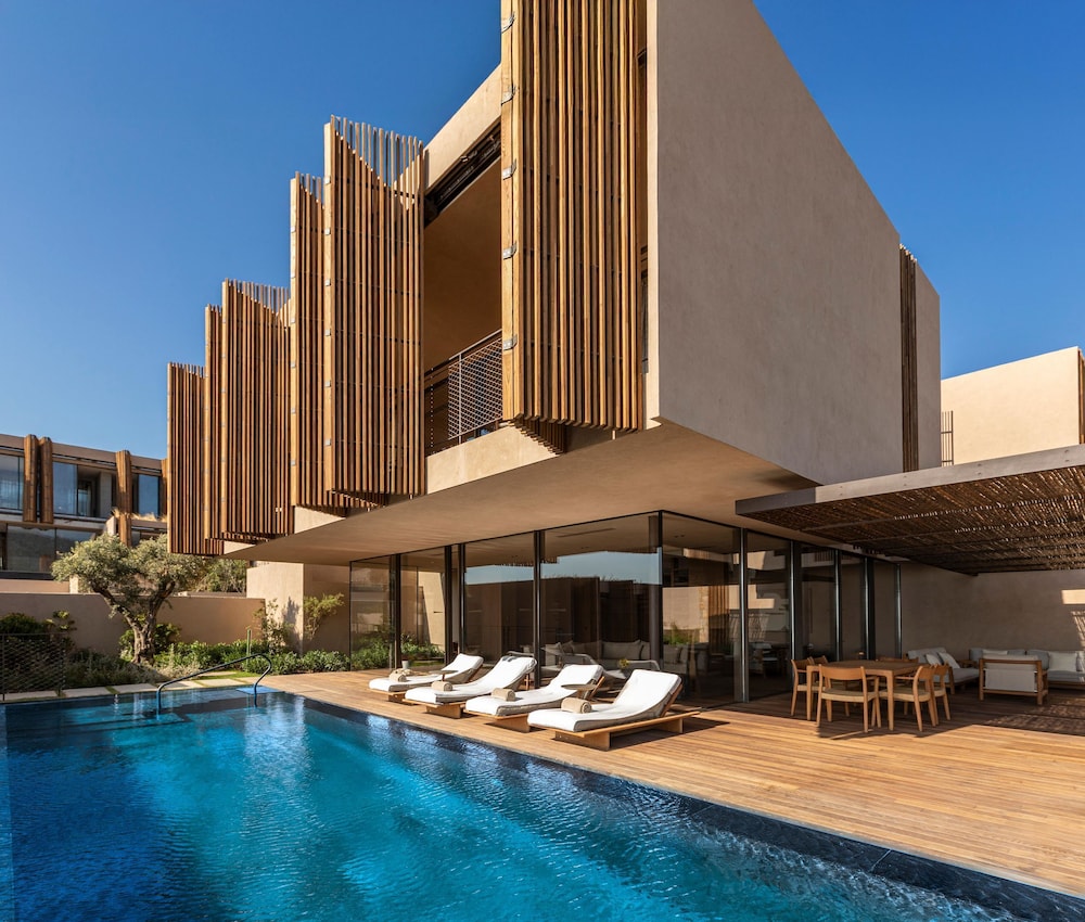 Lujo Hotel Bodrum — Pool in Milas, Mugla