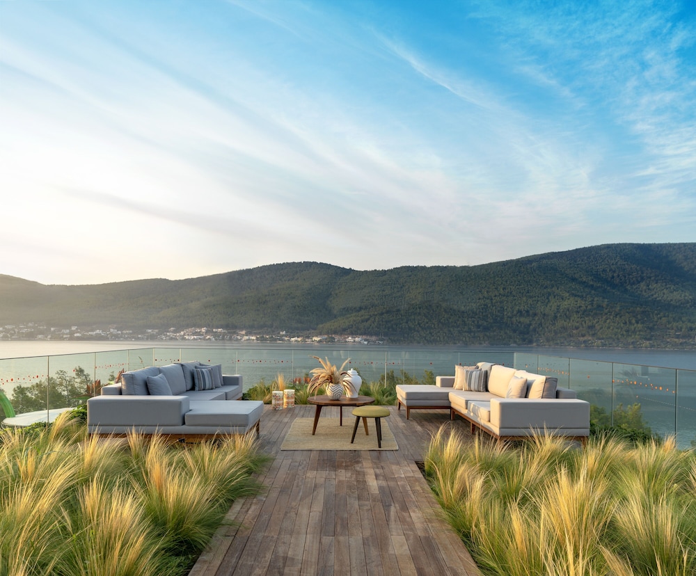 Lujo Hotel Bodrum — Restaurant in Milas, Mugla